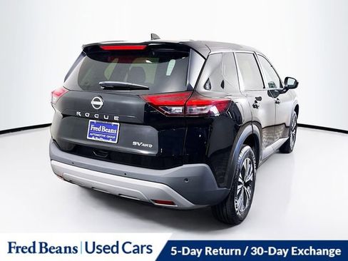 Used 2023 Nissan Rogue SV AWD/4WD image 8