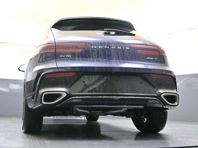 Used 2026 Genesis GV70 3.5T Sport Advanced AWD/4WD image 32