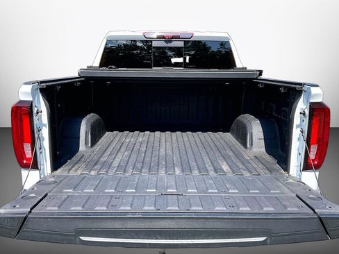 Used 2023 GMC Sierra 1500 AT4 w/ Technology Package AWD/4WD image 25