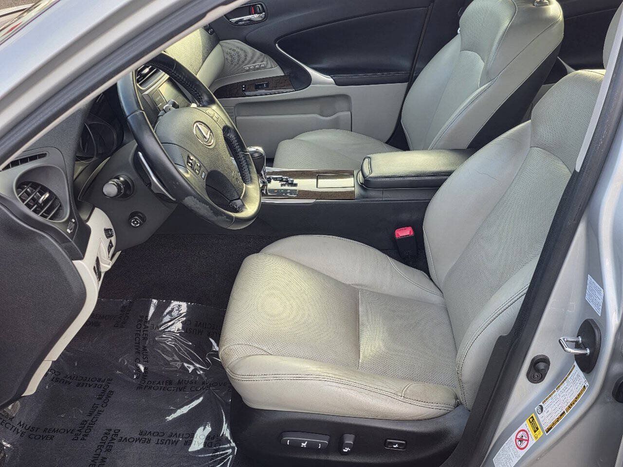 Used 2010 Lexus IS 250 AWD w/ Luxury Plus Value Edition image 10
