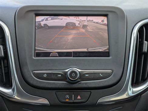 Used 2022 Chevrolet Equinox LT image 21