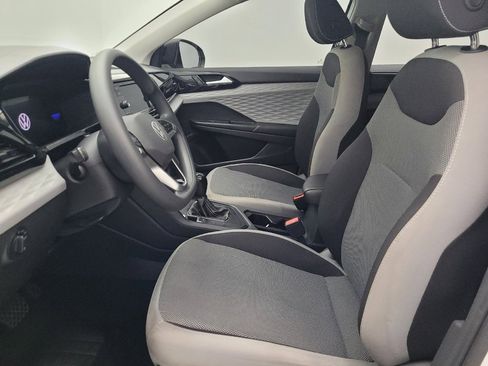 Used 2022 Volkswagen Taos S image 17