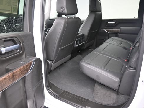 Certified 2021 GMC Sierra 2500 Denali image 18