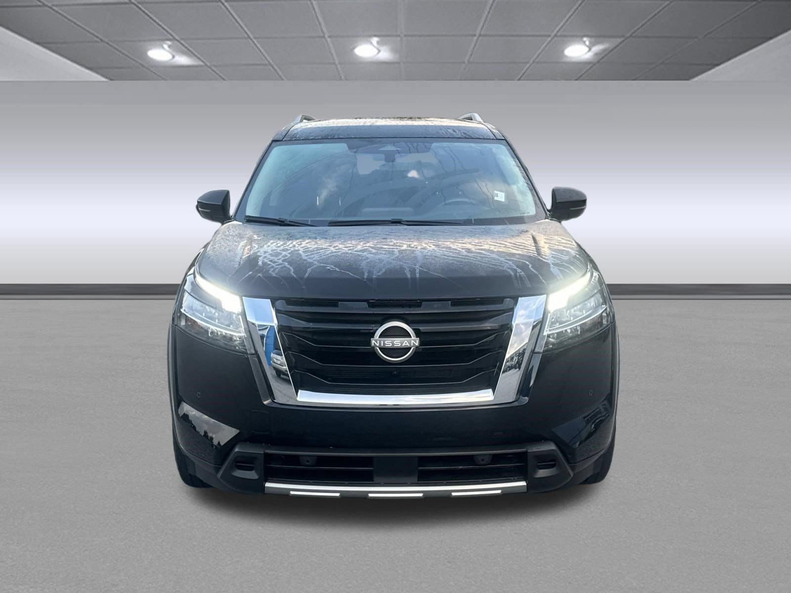 Used 2024 Nissan Pathfinder SL w/ Cargo Package FWD image 8