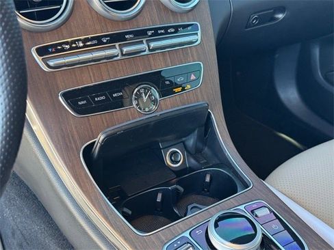 Used 2020 Mercedes-Benz C 300 4MATIC Sedan image 22