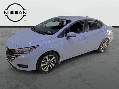 Used 2025 Nissan Versa SV w/ Trunk Package