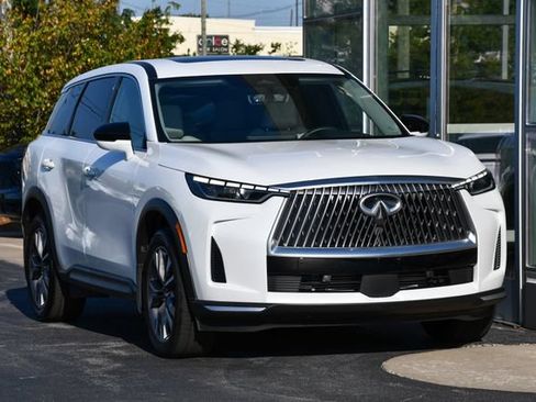 Certified 2026 INFINITI QX60 Pure w/ Cargo Package FWD image 6