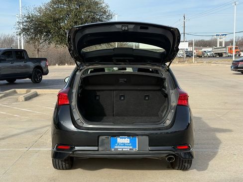 Used 2016 Scion iM image 5