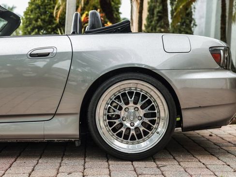 Used 2005 Honda S2000 image 29