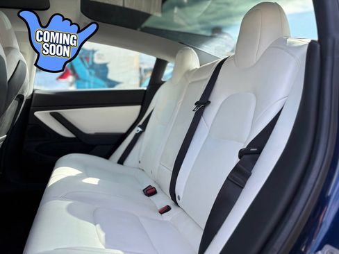 Used 2019 Tesla Model 3 Standard Range RWD image 15