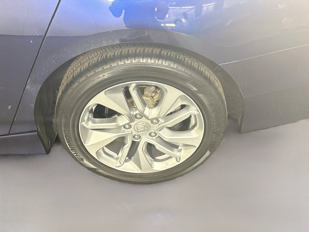 Used 2019 Honda Accord LX image 36