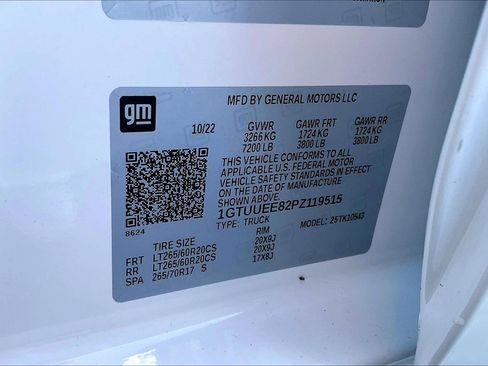 Used 2023 GMC Sierra 1500 AT4 w/ AT4 Premium Package image 28