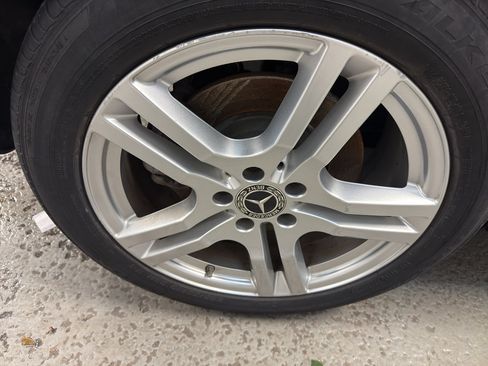 Used 2021 Mercedes-Benz GLA 250 4MATIC image 34