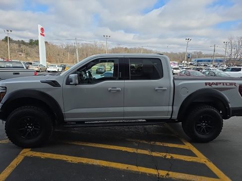 Used 2024 Ford F150 Raptor image 8