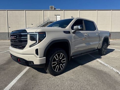 New 2026 GMC Sierra 1500 AT4 w/ AT4 Premium Package image 2
