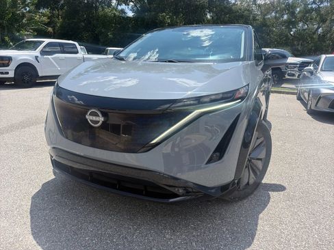 Used 2024 Nissan Ariya FWD image 3
