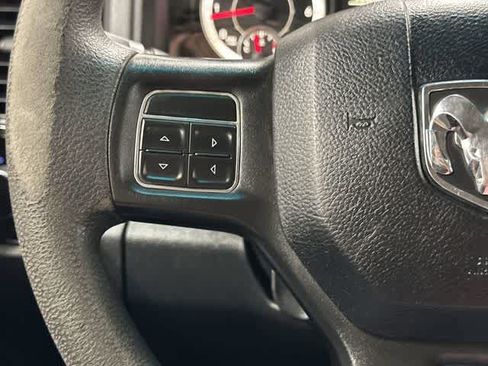 Used 2018 RAM 2500 Tradesman w/ Chrome Appearance Group AWD/4WD image 17