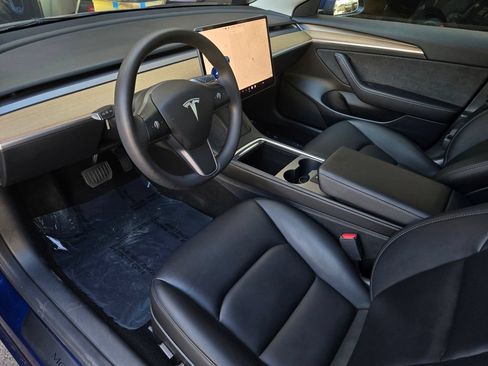 Used 2023 Tesla Model 3 Standard Range RWD image 10