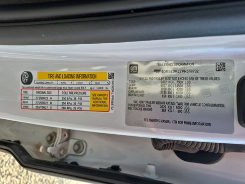 Used 2023 GMC Yukon Denali w/ LPO, Floor Liner Package AWD/4WD image 30