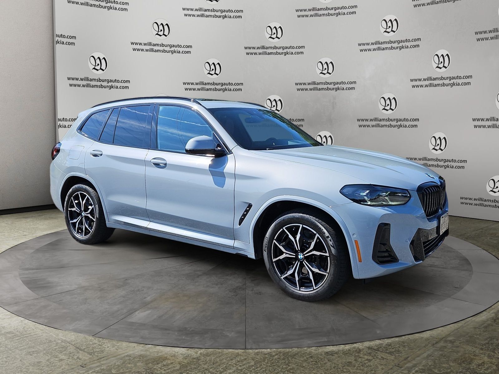 Used 2024 BMW X3 sDrive30i w/ Premium Package w/ZPA RWD image 7