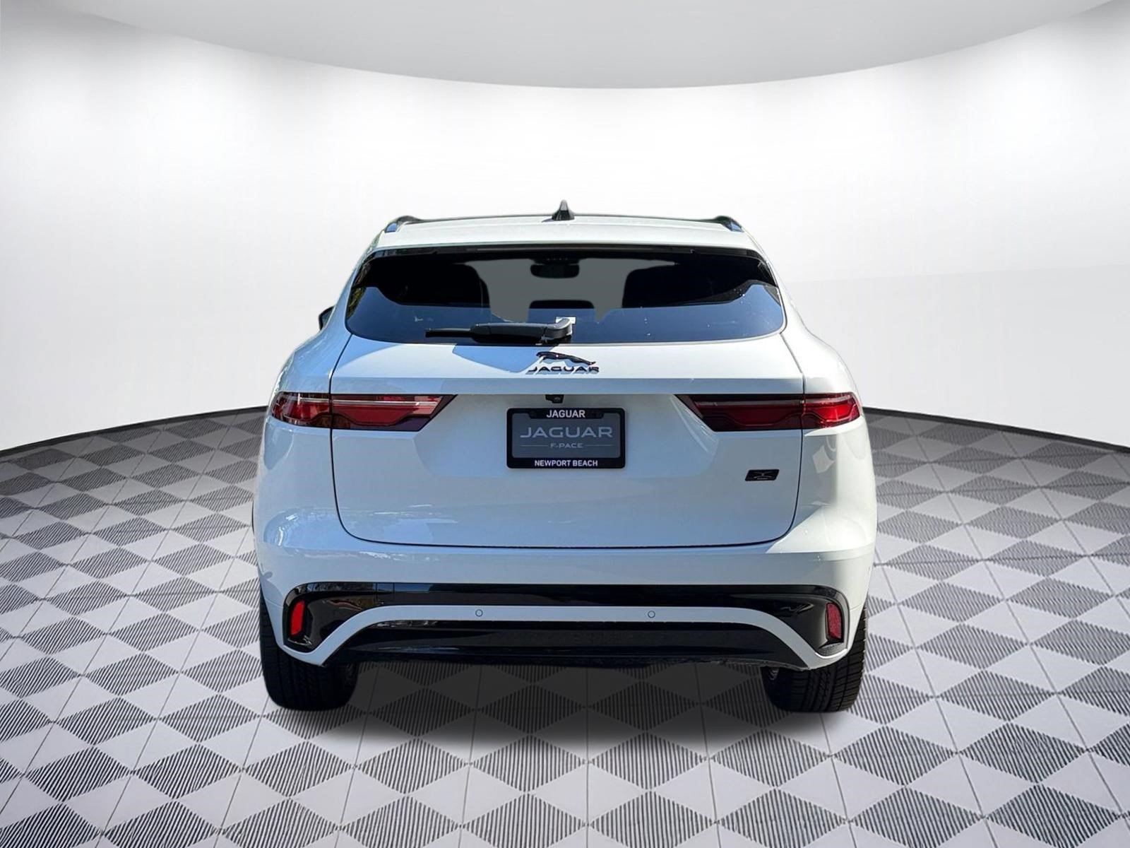 New 2026 Jaguar F-PACE R-Dynamic S AWD/4WD image 10
