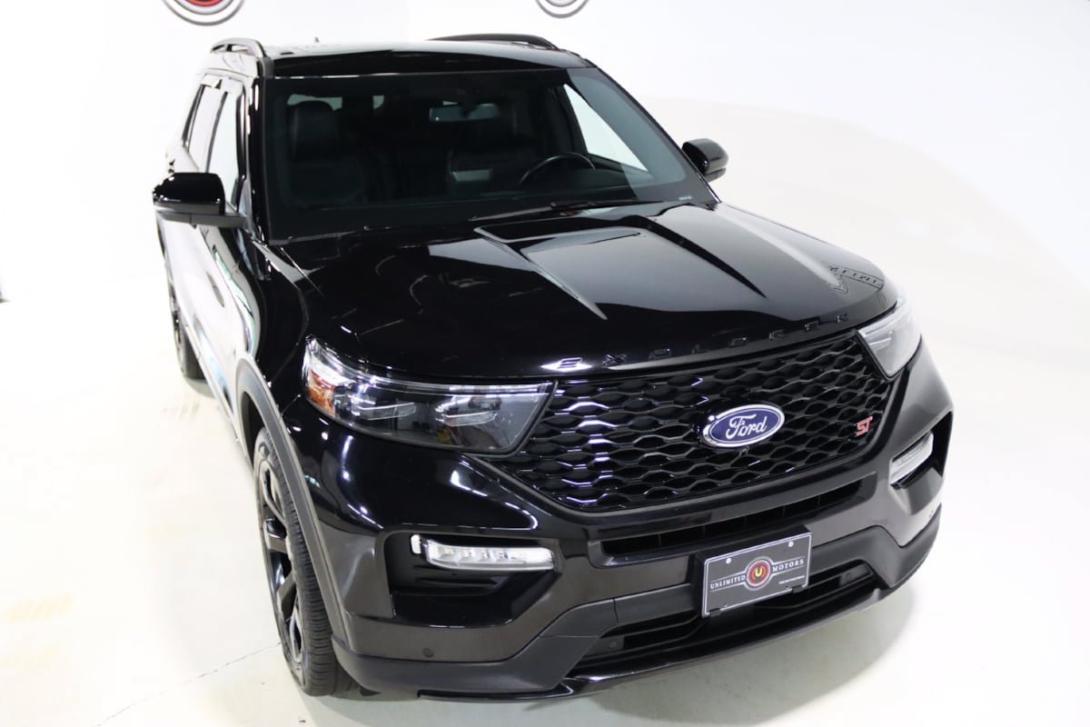 Used 2023 Ford Explorer ST w/ Technology Package AWD/4WD image 28