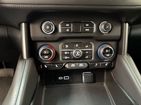 Certified 2023 Chevrolet Suburban LT image 26