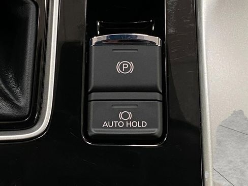 Used 2024 Mitsubishi Eclipse Cross SE image 28