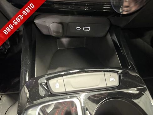 New 2026 Chevrolet Trax RS w/ Driver Confidence Package FWD image 17