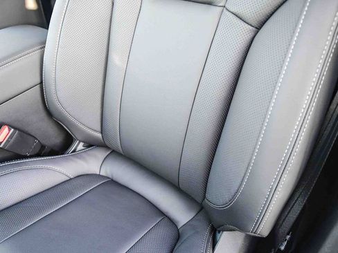 New 2026 Subaru Ascent Limited image 24