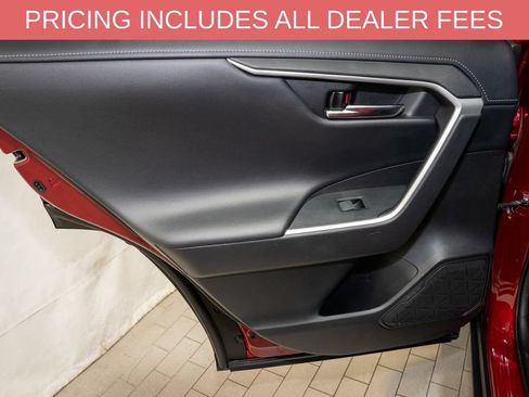 Used 2021 Toyota RAV4 Limited FWD image 11