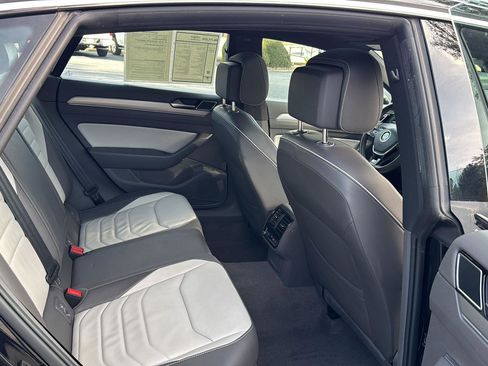 Used 2019 Volkswagen Arteon SEL Premium image 11