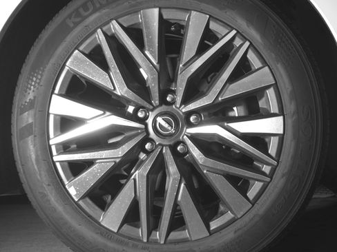 Used 2025 Nissan Altima 2.5 SV image 13