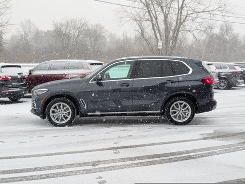 Used 2021 BMW X5 xDrive40i w/ Premium Package 3 image 9
