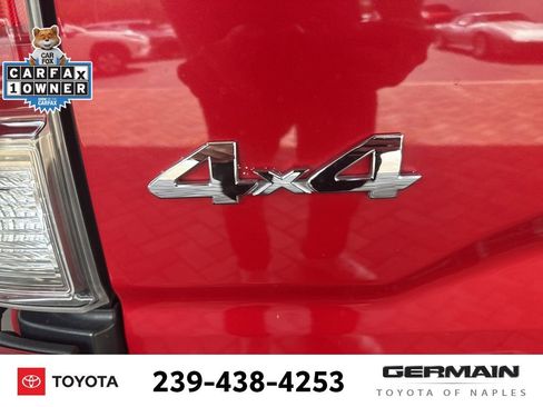 Used 2018 Toyota Tacoma Limited AWD/4WD image 10