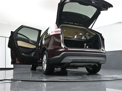 Used 2022 Ford Edge SEL w/ Convenience Package image 43