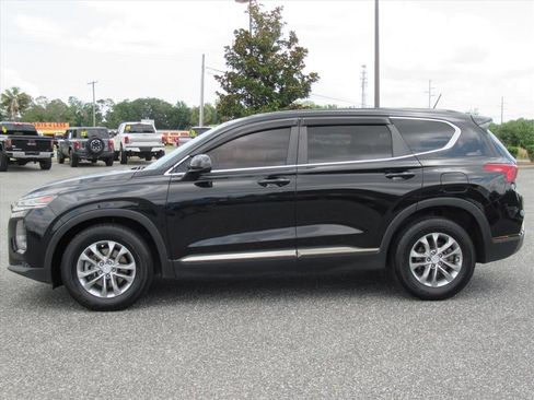 Used 2019 Hyundai Santa Fe SE FWD image 4