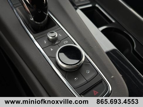 Used 2024 Cadillac Escalade Sport AWD/4WD image 31