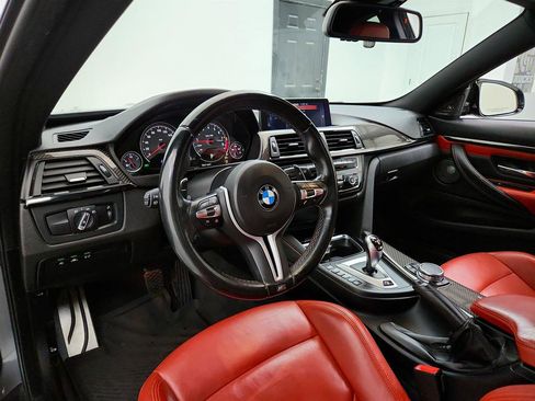 Used 2015 BMW M4 Coupe image 12