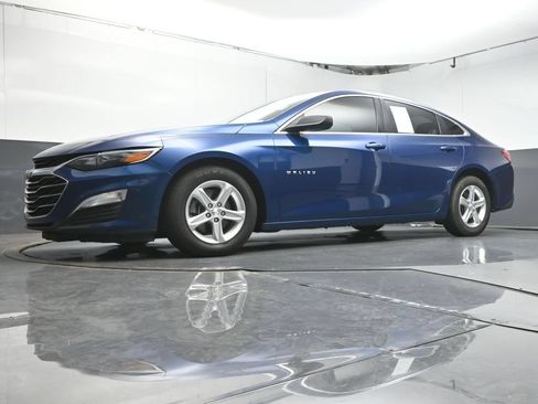 Used 2019 Chevrolet Malibu LS FWD image 30