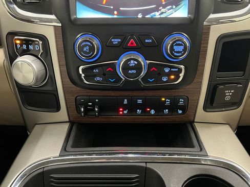 Used 2017 RAM 1500 Laramie w/ Convenience Group image 15