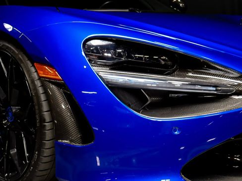 Used 2020 McLaren 720S Spider image 7