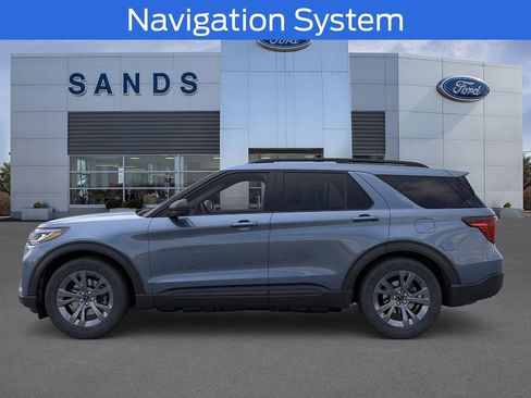New 2026 Ford Explorer Active w/ Active Comfort Package image 3