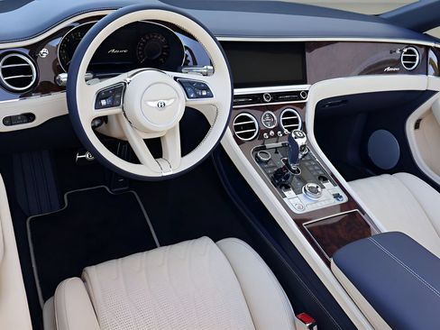 New 2026 Bentley Continental GTC AWD/4WD image 17