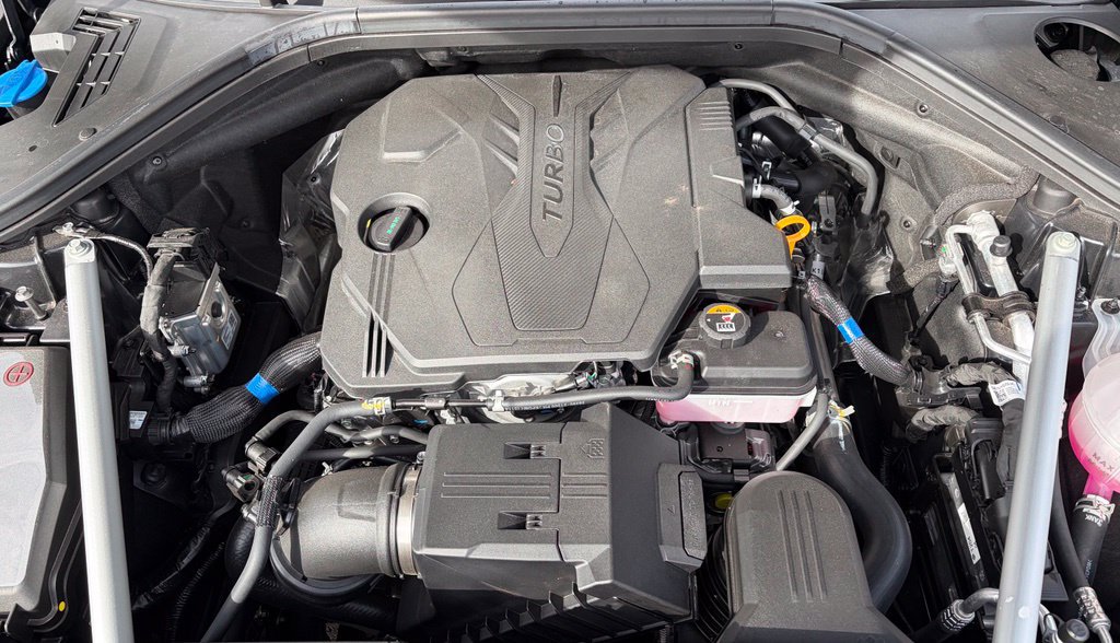 Used 2026 Genesis GV70 2.5T AWD/4WD image 8
