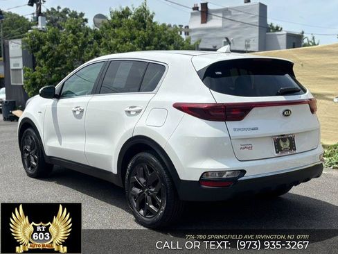 Used 2022 Kia Sportage LX w/ LX AWD Value Edition Package image 4