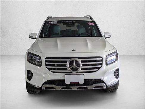 Used 2026 Mercedes-Benz GLB 250 image 5