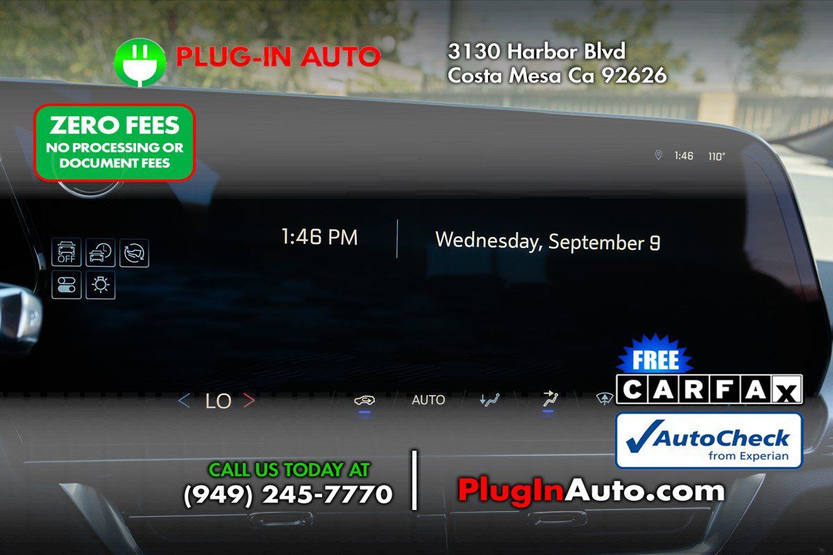 Used 2025 Chevrolet Equinox EV LT FWD image 23