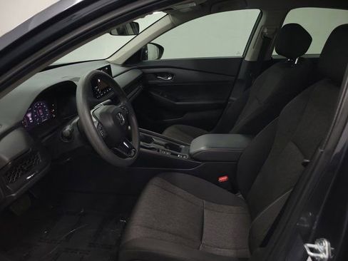 Certified 2025 Honda Accord LX image 19