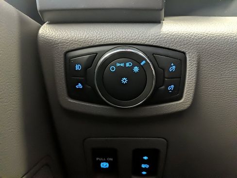 Used 2020 Ford F150 XLT w/ Equipment Group 302A Luxury image 23